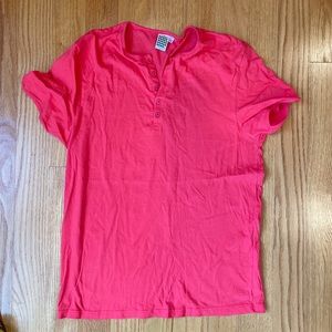TOPMAN Red pink t shirt buttons large